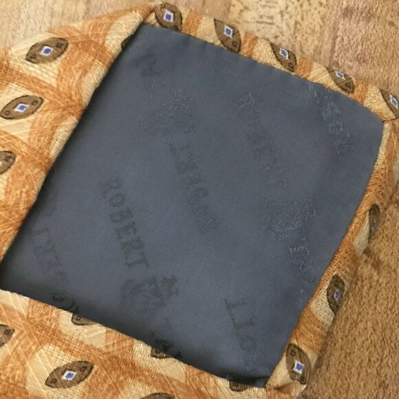 #1181 VTG Robert Talbot  gold and brown silk necktie - Picture 7 of 7